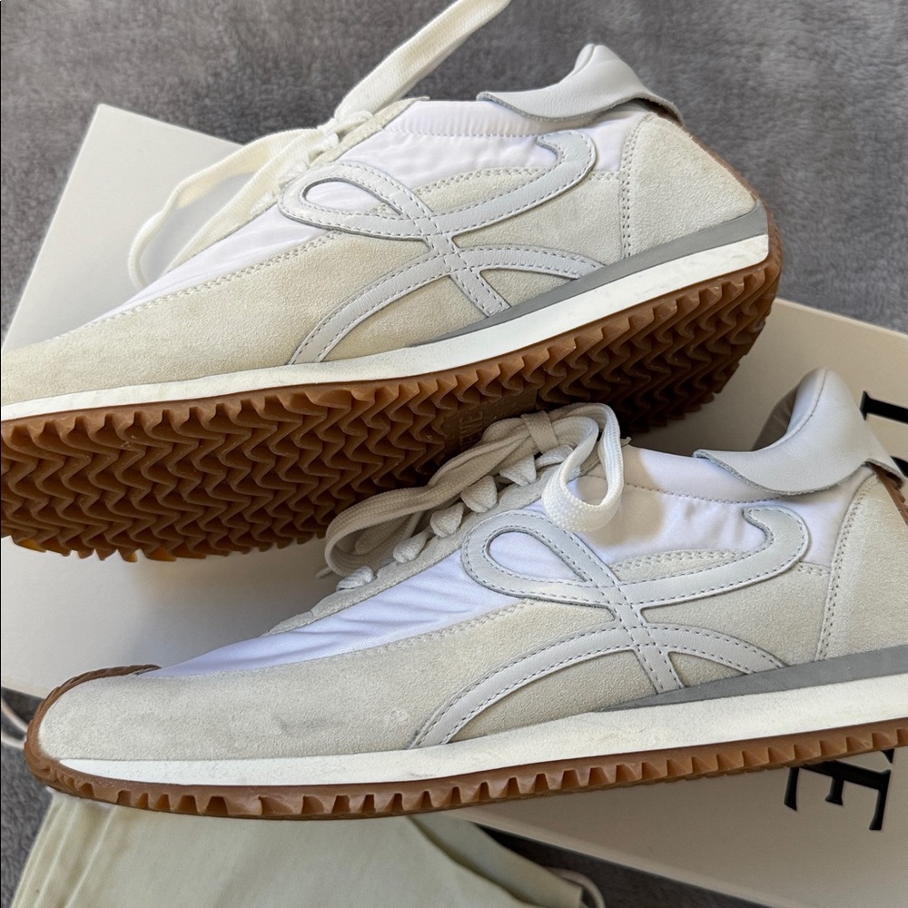 Loewe Flow Retro Sneakers - 8/38 White - Picture 4 of 10